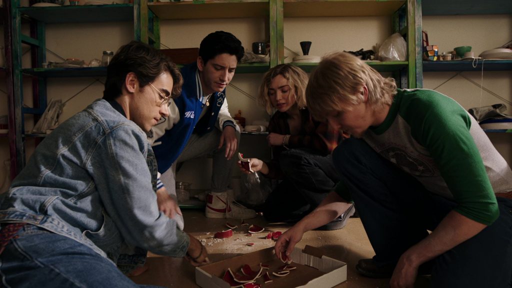 Nike Sneakers in School Spirits S02E02 “Field of Screams” (2025) (Image 19)