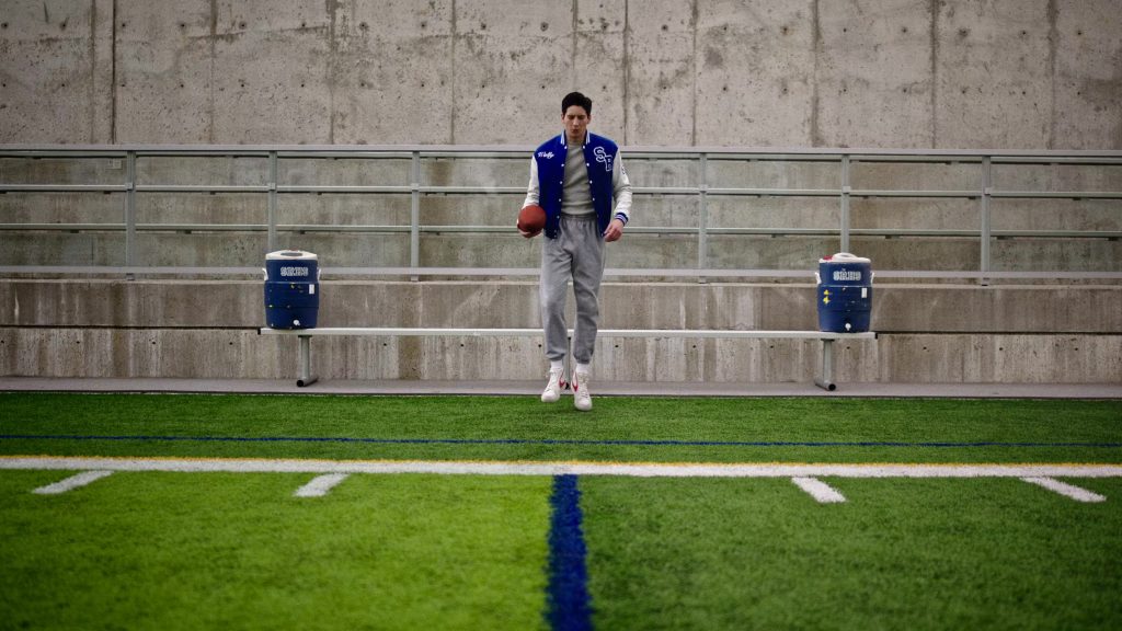 Nike Sneakers in School Spirits S02E04 (2025) (Image 5)