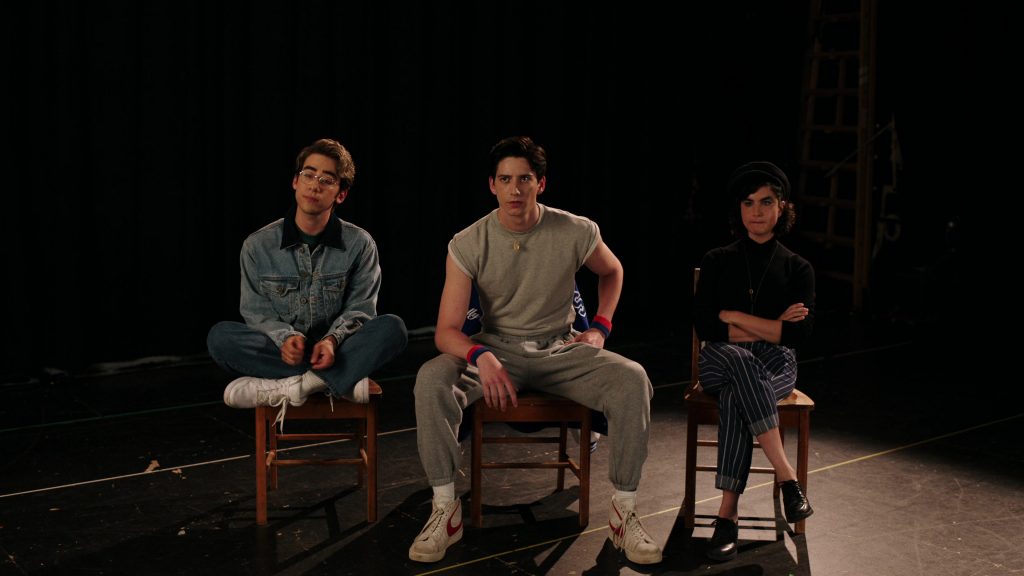 Nike Sneakers in School Spirits S02E05 “Ghost Who's Coming to Dinner” (2025) (Image 1)