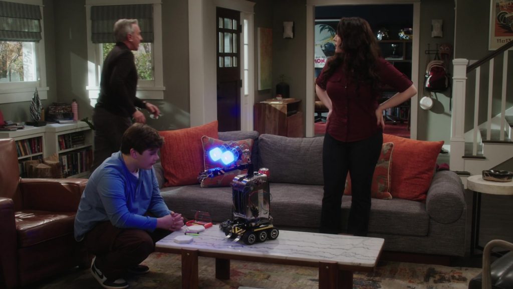 Nike Sneakers in Shifting Gears S01E04 “Grief” (2025) (Image 11)