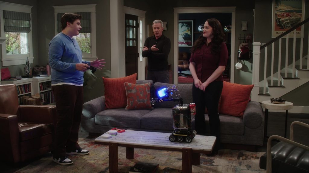 Nike Sneakers in Shifting Gears S01E04 “Grief” (2025) (Image 17)