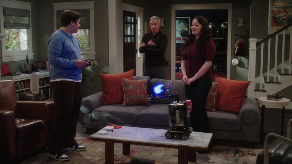 Nike Sneakers in Shifting Gears S01E04 “Grief” (2025) (Image 18)