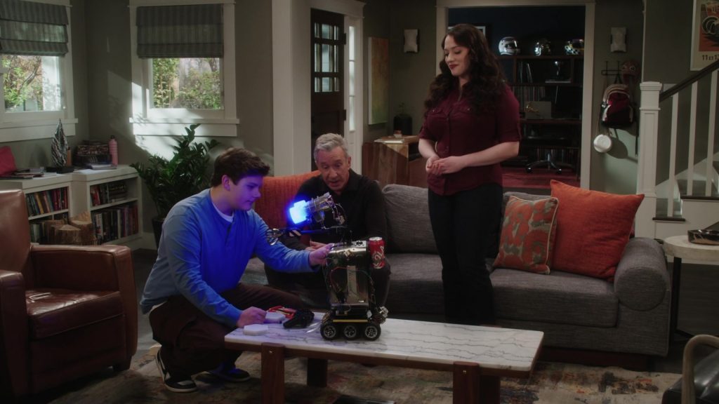 Nike Sneakers in Shifting Gears S01E04 “Grief” (2025) (Image 27)