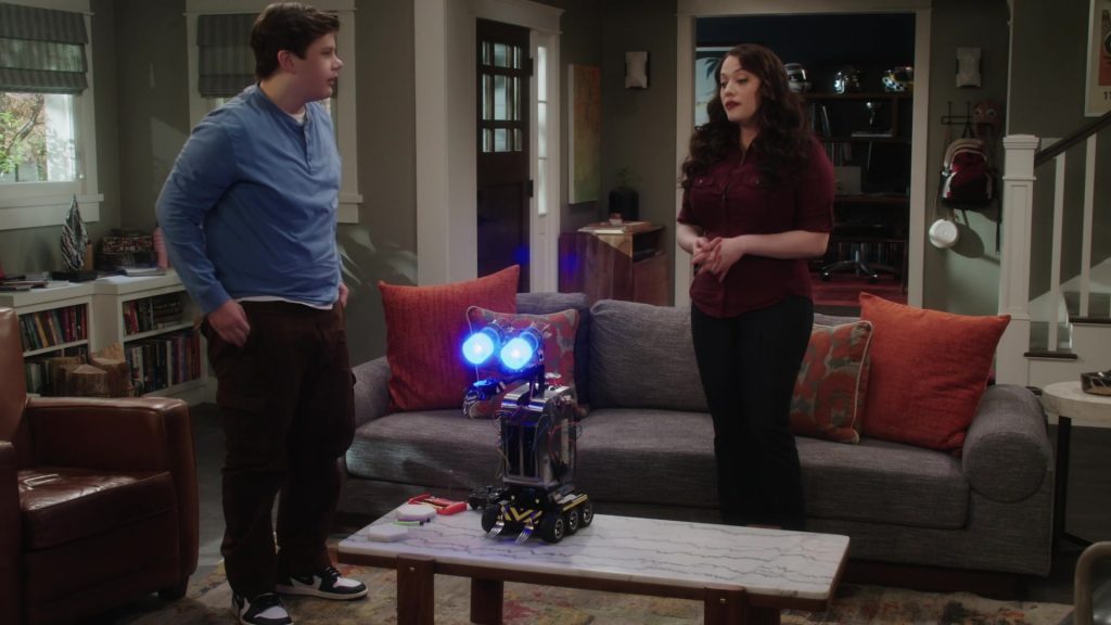 Nike Sneakers in Shifting Gears S01E04 “Grief” (2025) (Image 29)