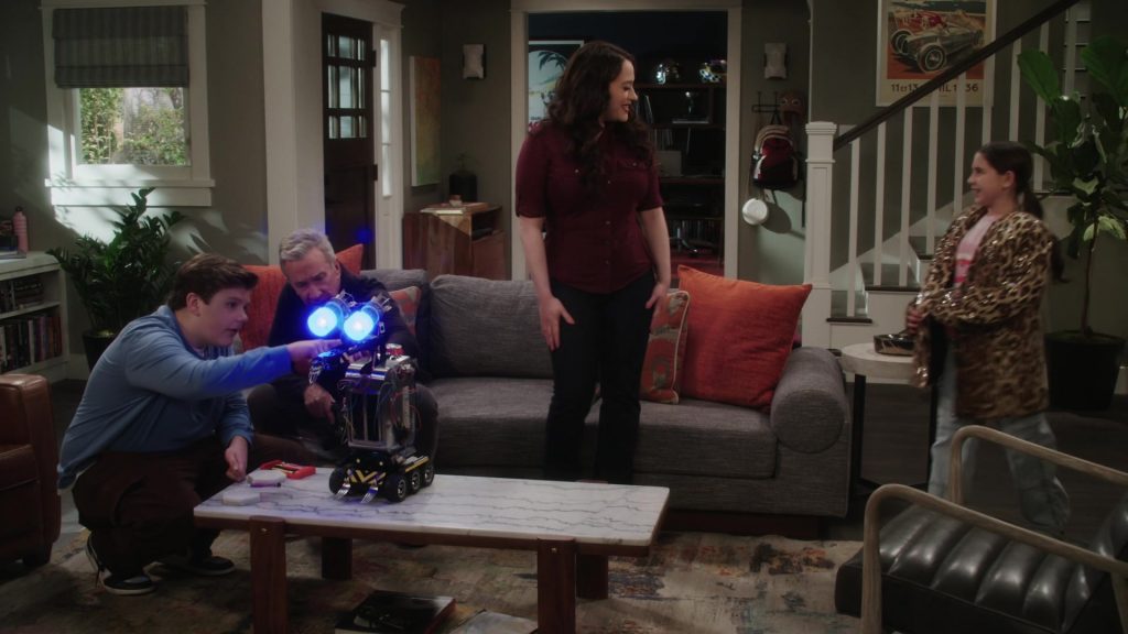 Nike Sneakers in Shifting Gears S01E04 “Grief” (2025) (Image 7)