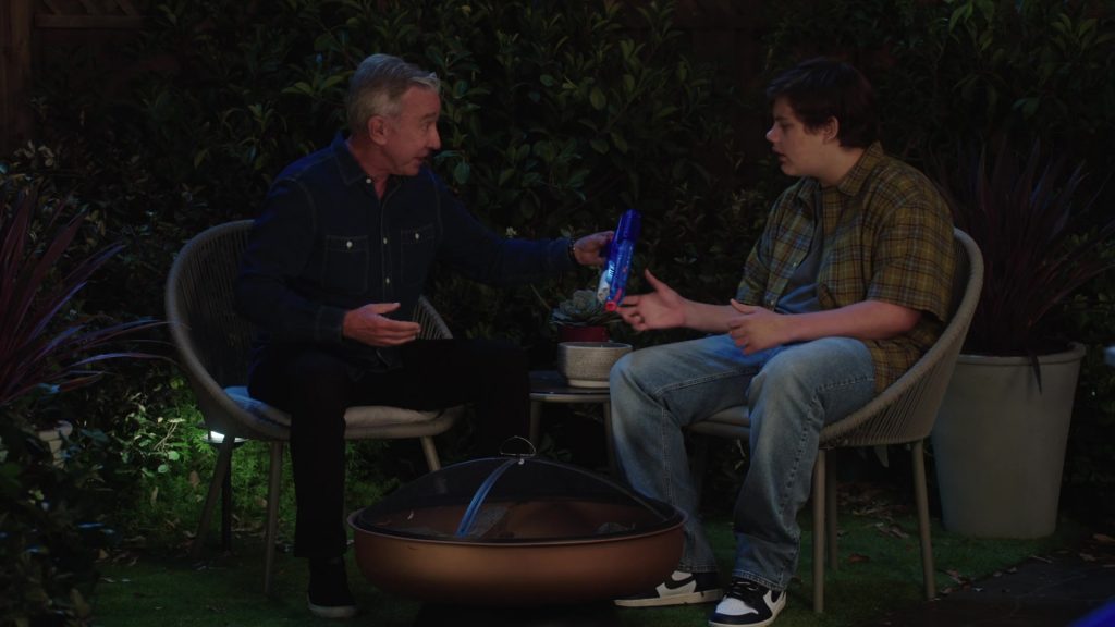Nike Sneakers in Shifting Gears S02E04 “Danger” (2025) (Image 1)