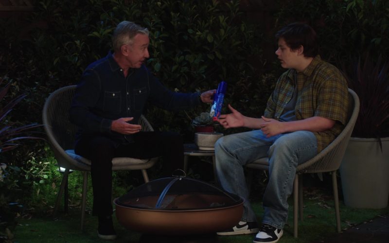 Nike Sneakers in Shifting Gears S02E04 “Danger” (2025) (Image 1)