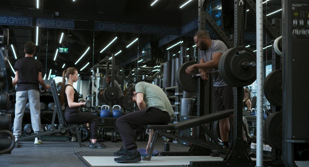 Nike Sneakers in Slingshot (2024) (Image 4)