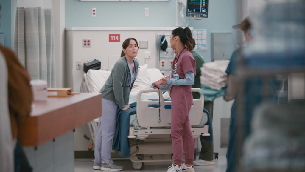 Nike Sneakers in St. Denis Medical S01E18 “This Place Is Our Everything” (2025) (Image 1)
