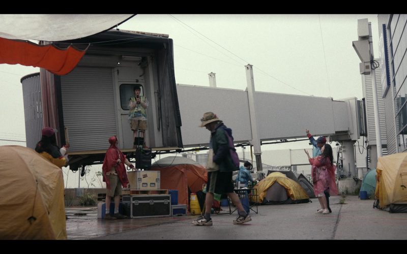 Nike Sneakers in Station Eleven S01E08 “Who's There” (2022) (Image 1)