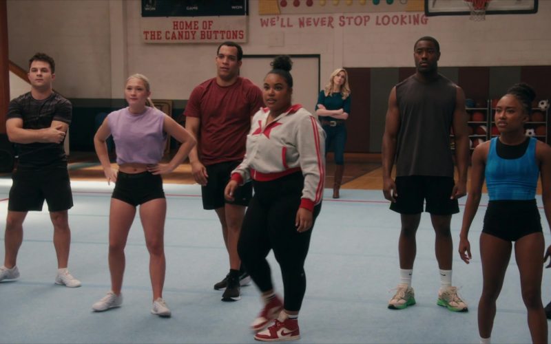 Nike Sneakers in Stumble S01E08 “God Bless Heådltston” (2026) (Image 1)