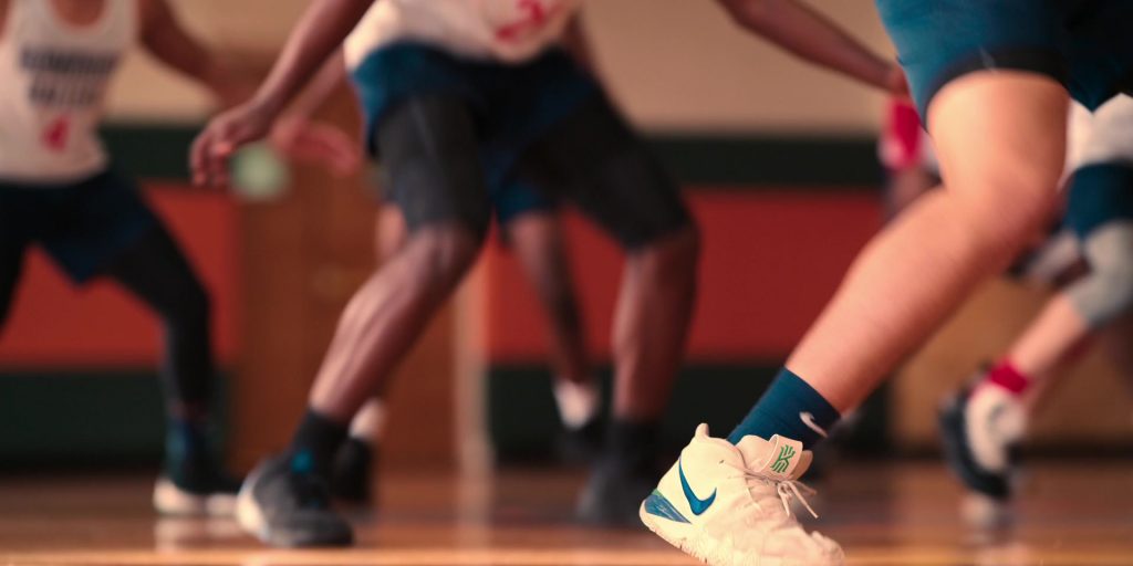 Nike Sneakers in Swagger S01E03 “Mano a Mano” (2021) (Image 3)
