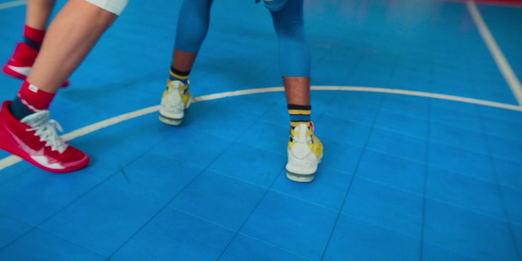Nike Sneakers in Swagger S01E03 “Mano a Mano” (2021) (Image 6)