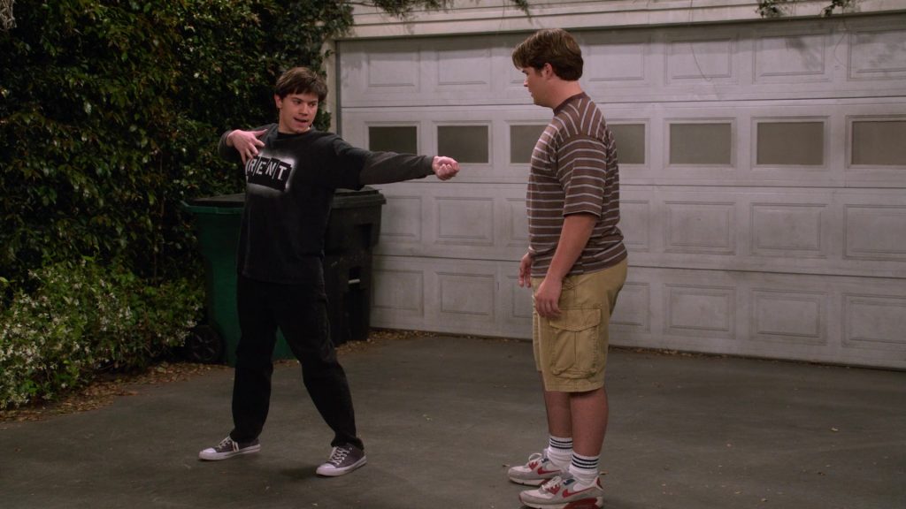 Nike Sneakers in That 90s Show S03E06 (2024) (Image 10)