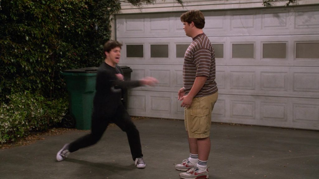 Nike Sneakers in That 90s Show S03E06 (2024) (Image 3)