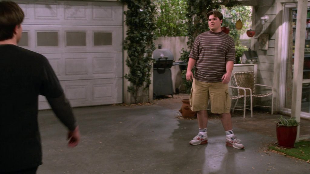 Nike Sneakers in That 90s Show S03E06 (2024) (Image 8)