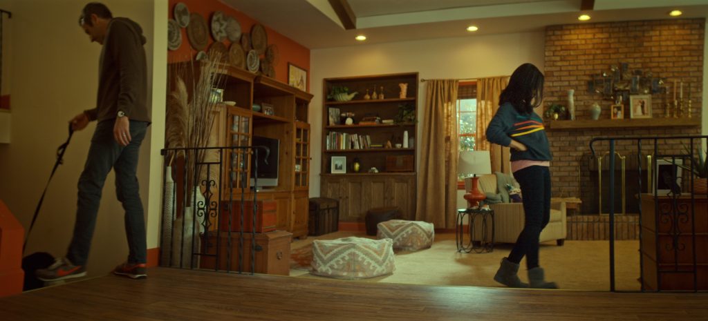 Nike Sneakers in The Big Door Prize S02E06 “Back in the Saddle” (2024) (Image 3)