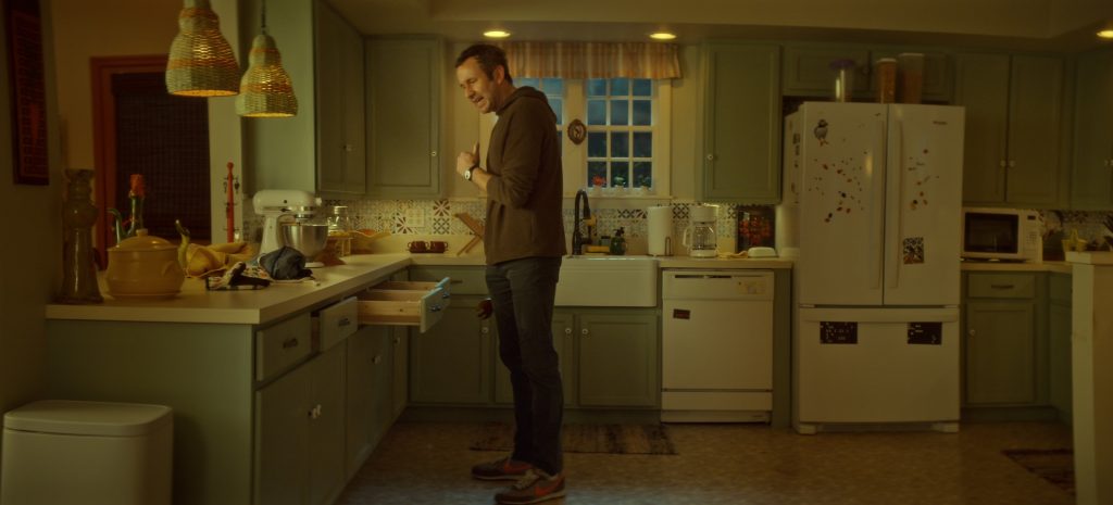 Nike Sneakers in The Big Door Prize S02E06 “Back in the Saddle” (2024) (Image 6)