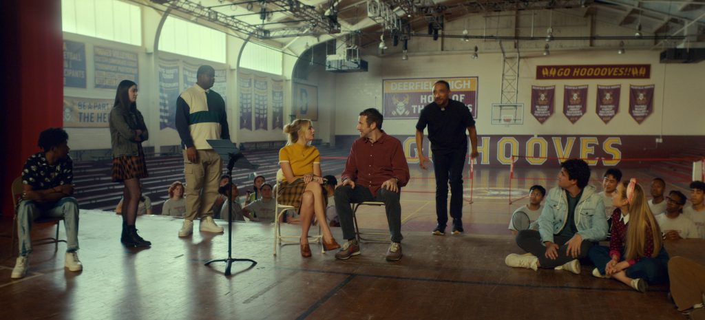 Nike Sneakers in The Big Door Prize S02E07 “Rehearsals” (2024) (Image 3)
