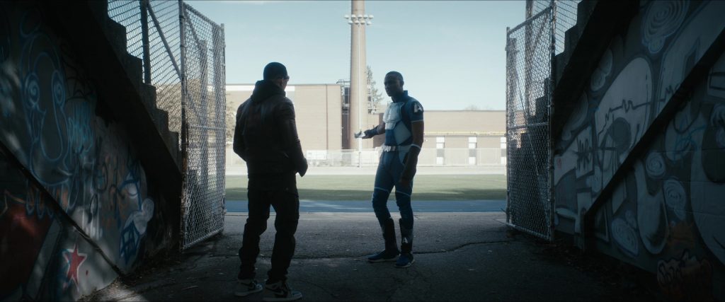 Nike Sneakers in The Boys S04E03 “We'll Keep the Red Flag Flying” (2024) (Image 5)