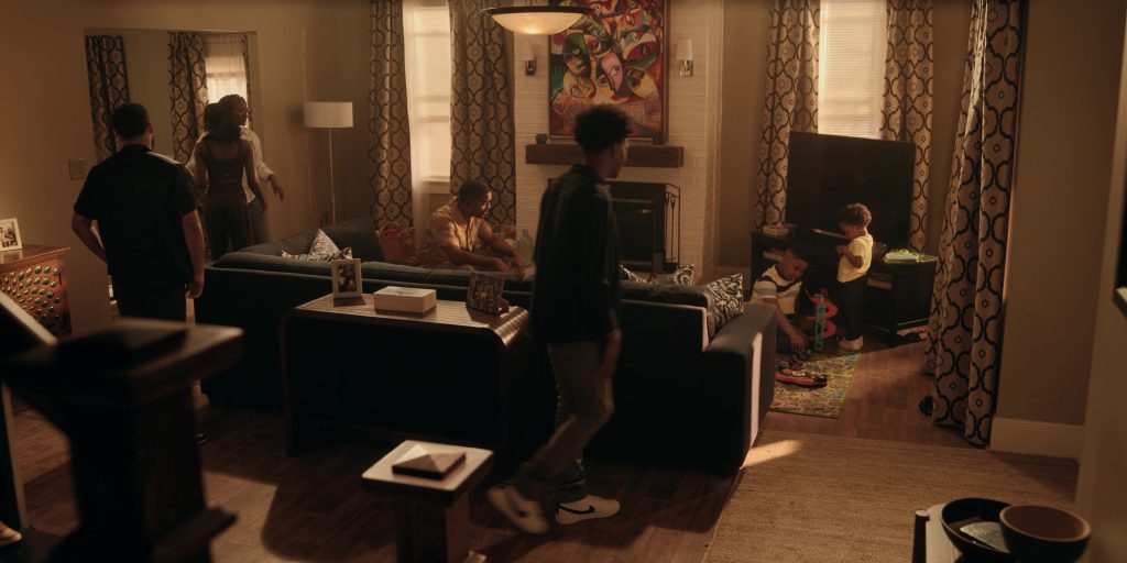 Nike Sneakers in The Chi S06E11 “Saints & Sinners” (2024) (Image 1)