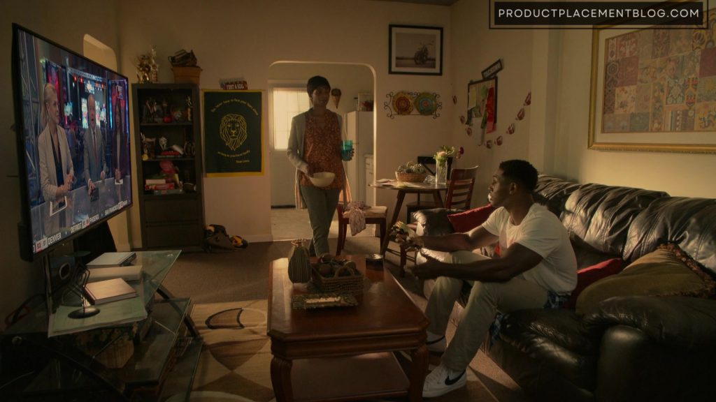 Nike Sneakers in The Game S02E01 “Once Upon a Time on Draft Day” (2022) (Image 1)