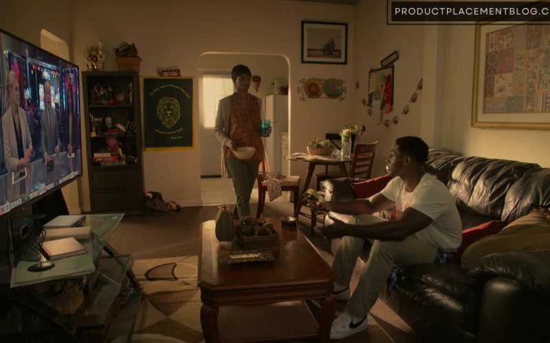 Nike Sneakers in The Game S02E01 “Once Upon a Time on Draft Day” (2022) (Image 1)