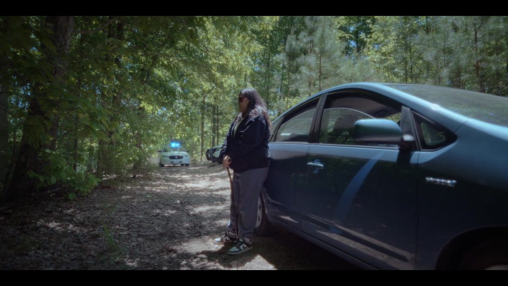 Nike Sneakers in The Hunting Wives S01E03 “Sunrise Tells the Story” (2025) (Image 4)
