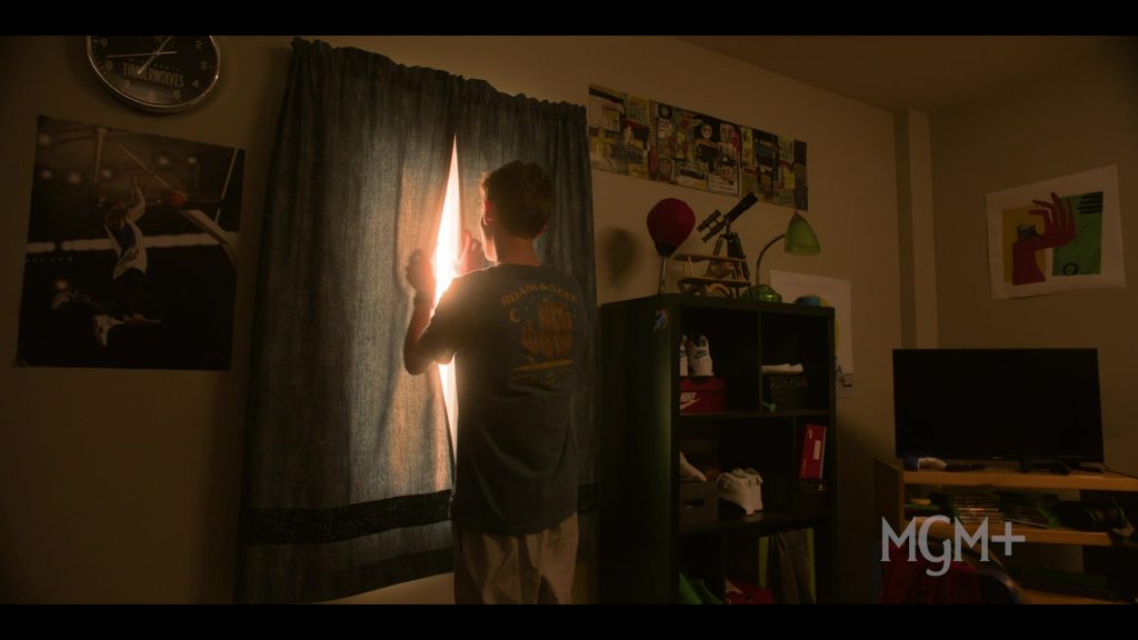 Nike Sneakers in The Institute S01E01 “The Boy” (2025) (Image 4)