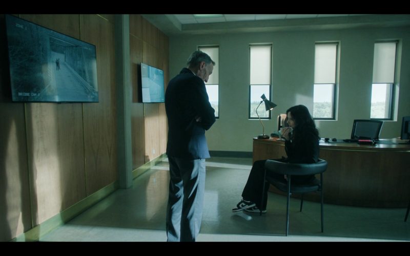 Nike Sneakers in The Institute S01E05 “Back Half” (2025) (Image 1)