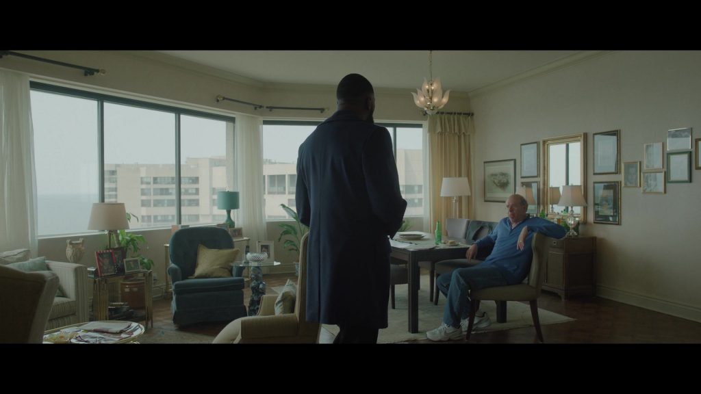 Nike Sneakers in The Madness S01E03 “Discord” (2024) (Image 4)