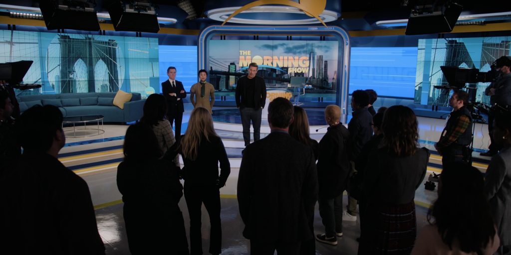 Nike Sneakers in The Morning Show S03E06 “The Stanford Student” (2023) (Image 8)