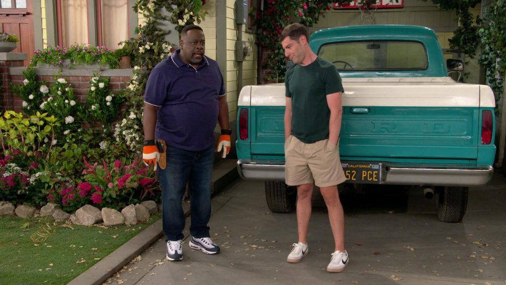 Nike Sneakers in The Neighborhood S05E01 “Welcome Back to the Neighborhood” (2022) (Image 1)