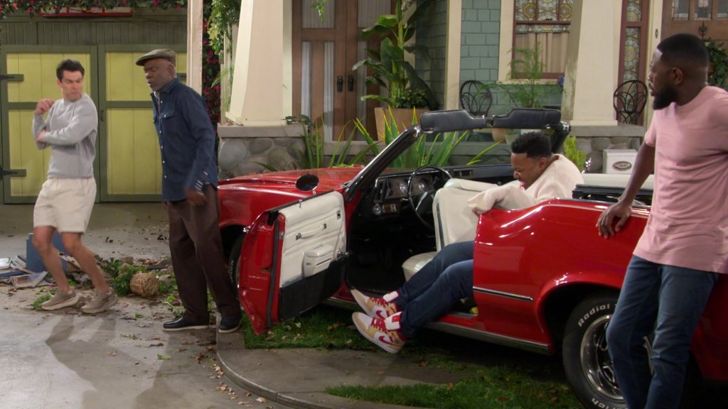 Nike Sneakers in The Neighborhood S07E07 “Welcome to the Wicked Stepmother” (2024) (Image 1)