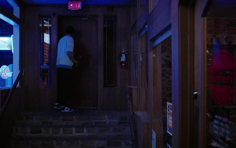 Nike Sneakers in The Summer I Turned Pretty S02E08 “Love Triangle” (2023) (Image 1)