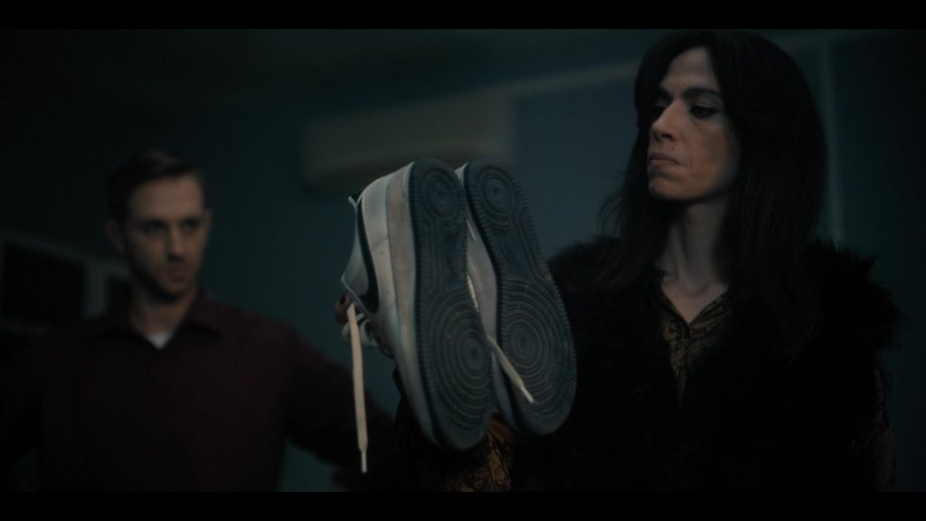 Nike Sneakers in The Twisted Tale of Amanda Knox S01E05 “Mr. Nobody” (2025) (Image 13)