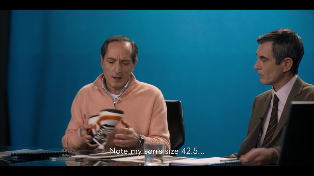 Nike Sneakers in The Twisted Tale of Amanda Knox S01E05 “Mr. Nobody” (2025) (Image 9)