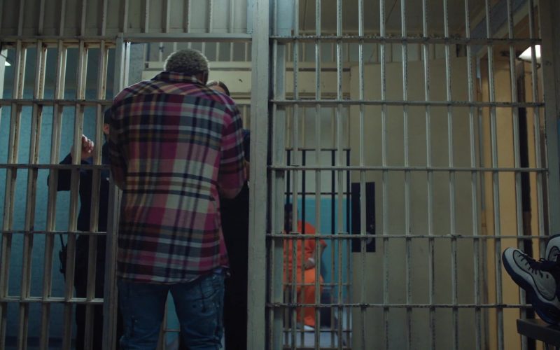 Nike Sneakers in The Vince Staples Show S01E01 “Pink House” (2024) (Image 1)
