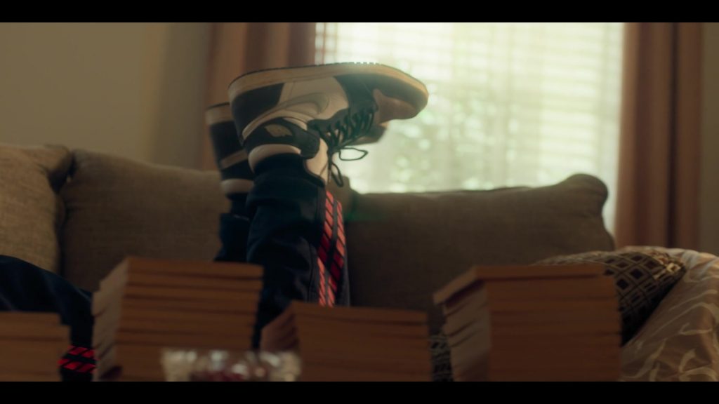 Nike Sneakers in Twisted Metal S02E01 “PRSRPNT” (2025) (Image 3)