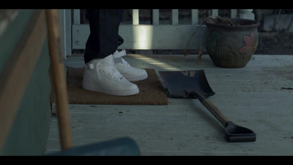 Nike Sneakers in Wu-Tang - An American Saga – Season 1, Episode 1, “Can It Be All So Simple” (2019) (Image 1)