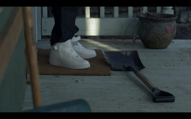 Nike Sneakers in Wu-Tang - An American Saga – Season 1, Episode 1, “Can It Be All So Simple” (2019) (Image 1)