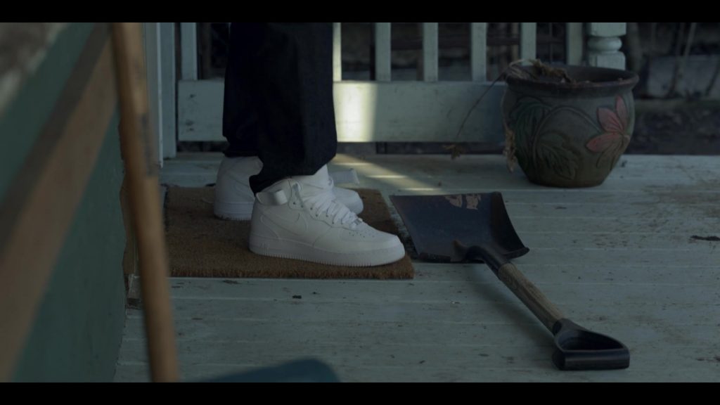 Nike Sneakers in Wu-Tang - An American Saga – Season 1, Episode 1, “Can It Be All So Simple” (2019) (Image 2)
