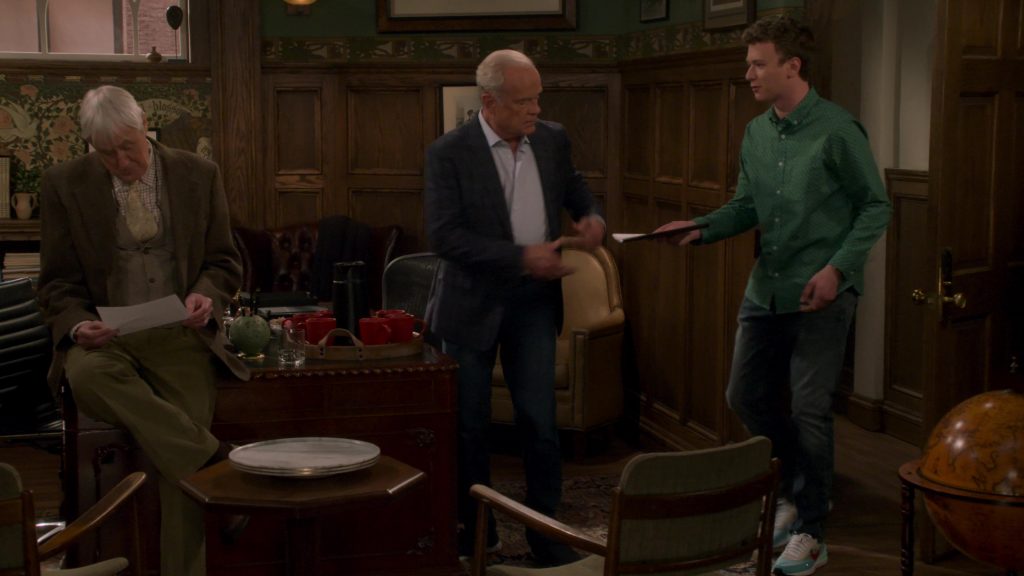 Nike Sneakers of Anders Keith as David Crane in Frasier S01E08 “The B Story” (2023) (Image 17)