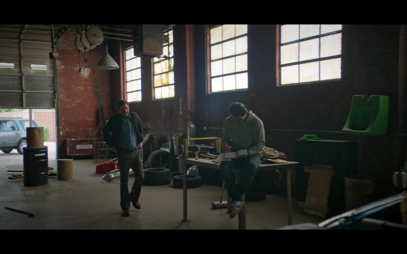Nike Sneakers of Cameron Gellman as Rick Tyler - Hourman II in Stargirl S01E11 “Shining Knight” (2020) (Image 1)