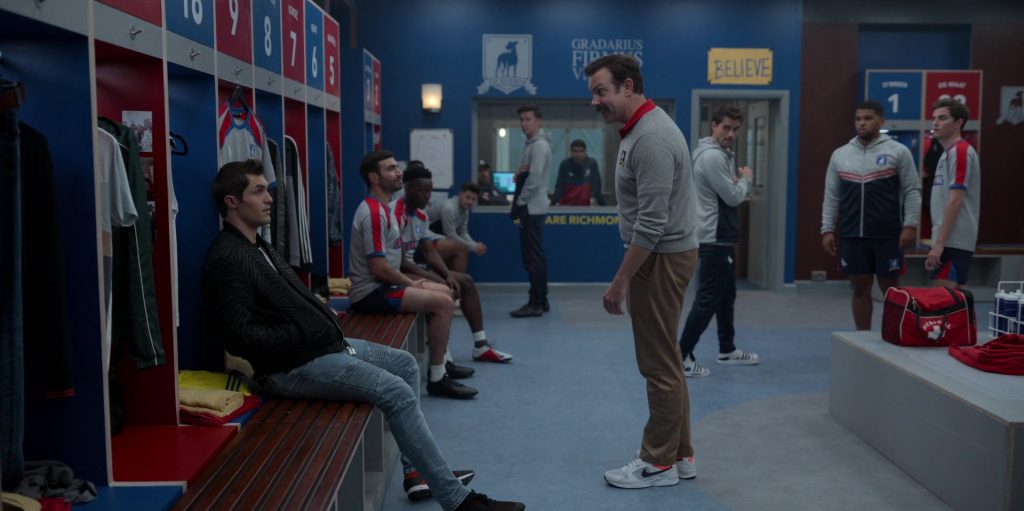 Nike Sneakers of Jason Sudeikis in Ted Lasso S01E06 “Two Aces” (2020) (Image 1)