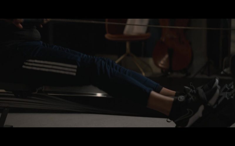 Nike Sneakers of Keegan-Michael Key as Sean Knox in The Bubble (2022) (Image 1)