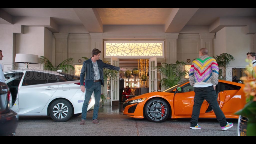 Nike Sneakers of Kenya Barris in #blackAF S01E01 “because of slavery” (2020) (Image 1)