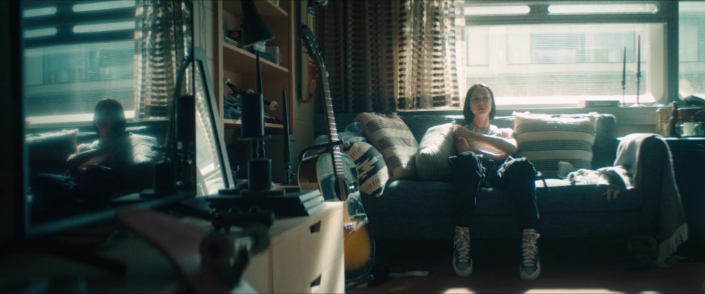 Nike Sneakers of London Thor as Jordan Li in Gen V S01E02 “First Day” (2023) (Image 3)