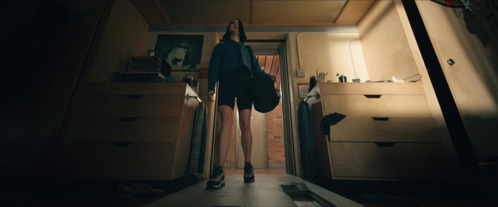 Nike Sneakers of London Thor as Jordan Li in Gen V S01E04 “The Whole Truth” (2023) (Image 1)