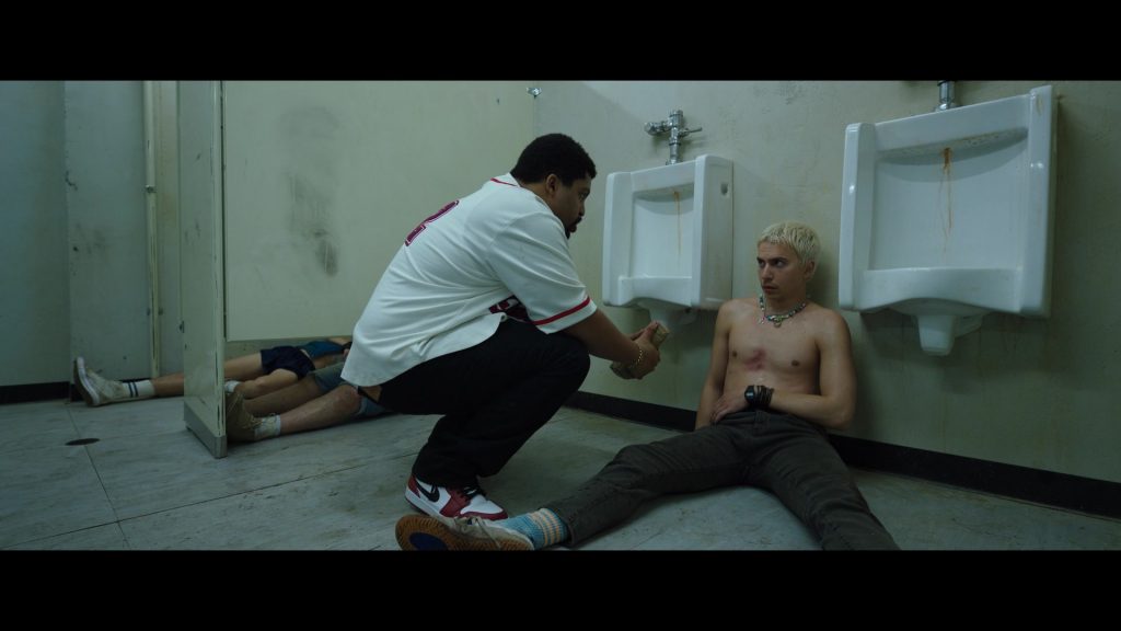 Nike Sneakers of O'Shea Jackson Jr. as Daveed in Cocaine Bear (2023) (Image 1)